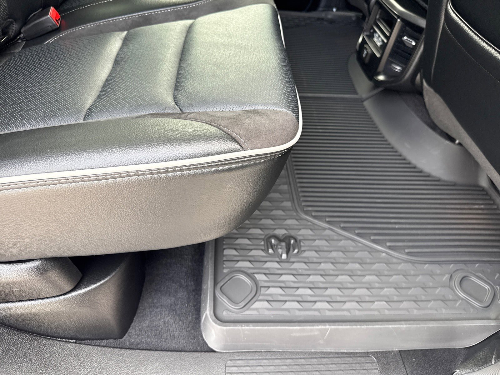 Used 2025 RAM 1500 Laramie w/ Bed Utility Group image 13