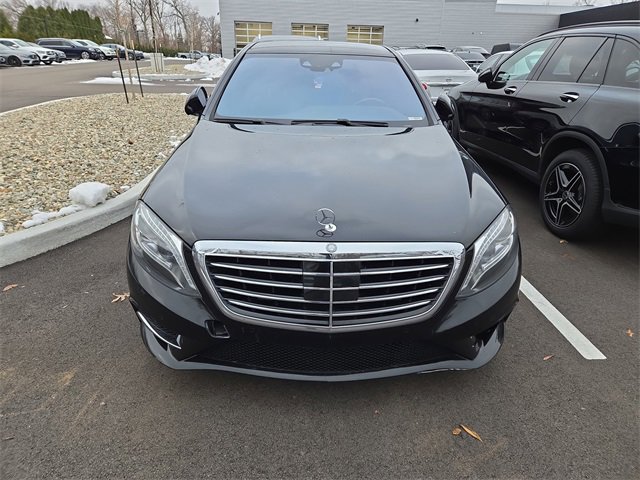 Used 2015 Mercedes-Benz S 550 Sedan image 3