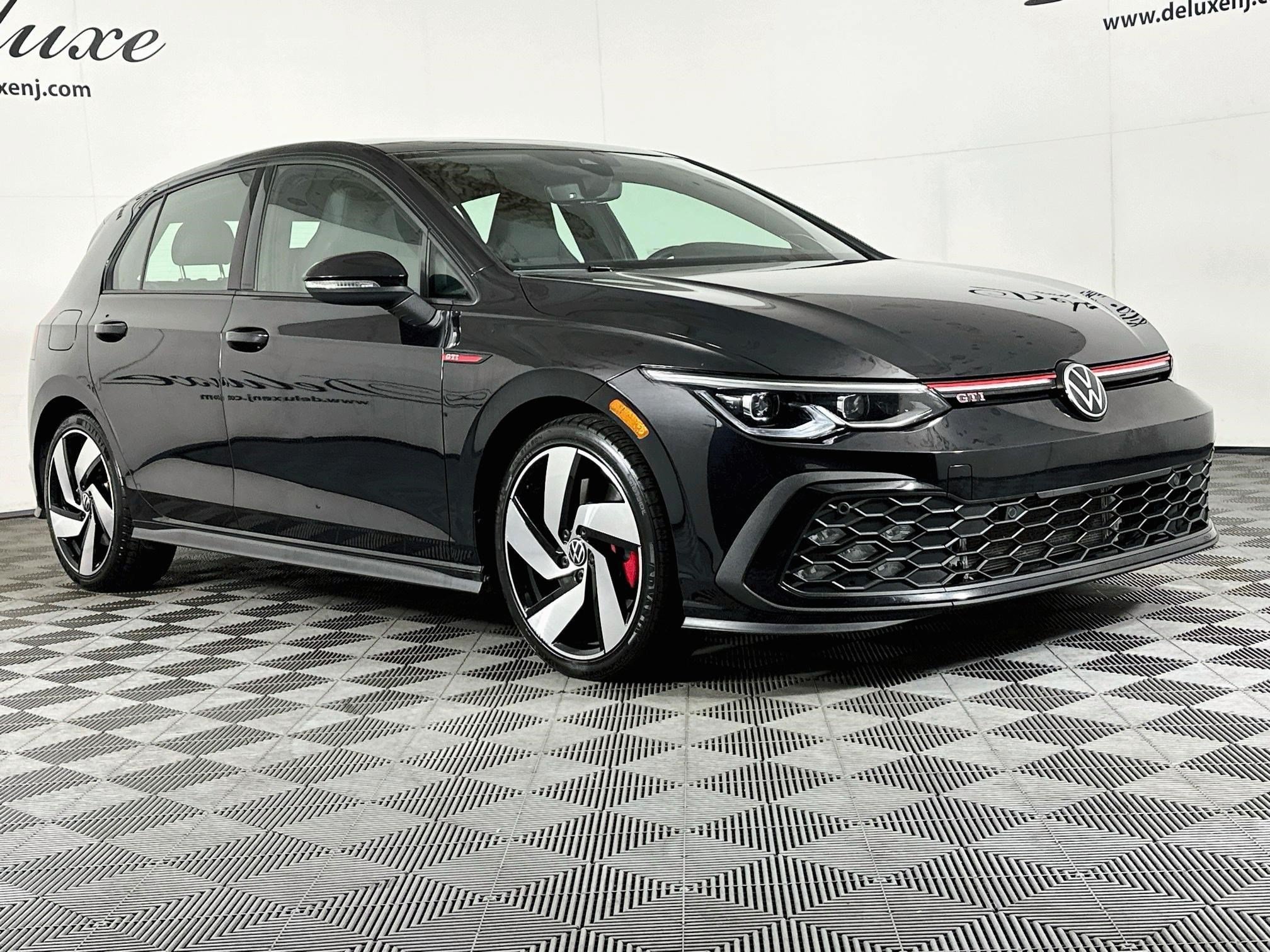 Used 2023 Volkswagen GTI SE FWD image 1