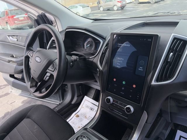 Used 2021 Ford Edge SE image 24
