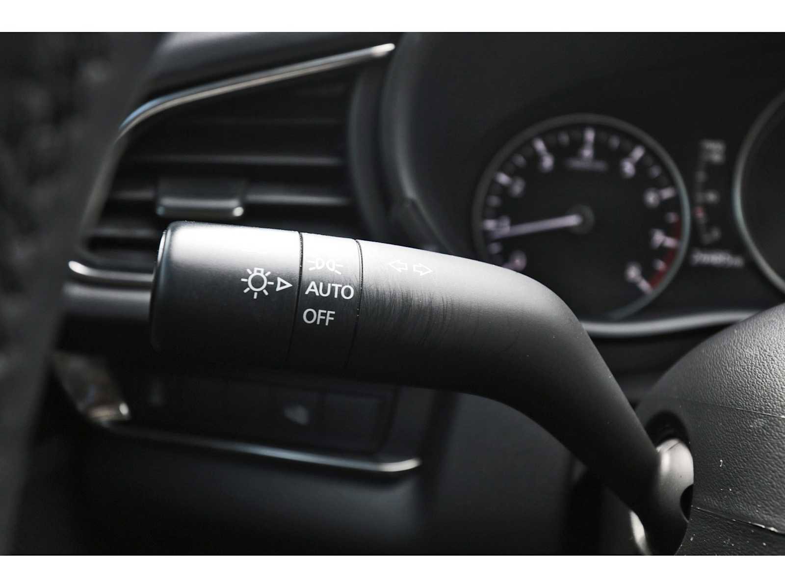 Used 2023 MAZDA CX-30 AWD 2.5 S w/ Preferred Package image 17