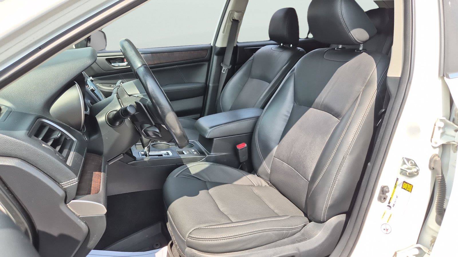 Used 2019 Subaru Outback 3.6R Limited w/ Popular Package #2 AWD/4WD image 10