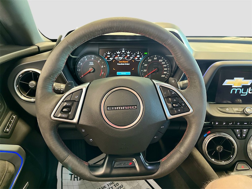 Used 2018 Chevrolet Camaro ZL1 image 10