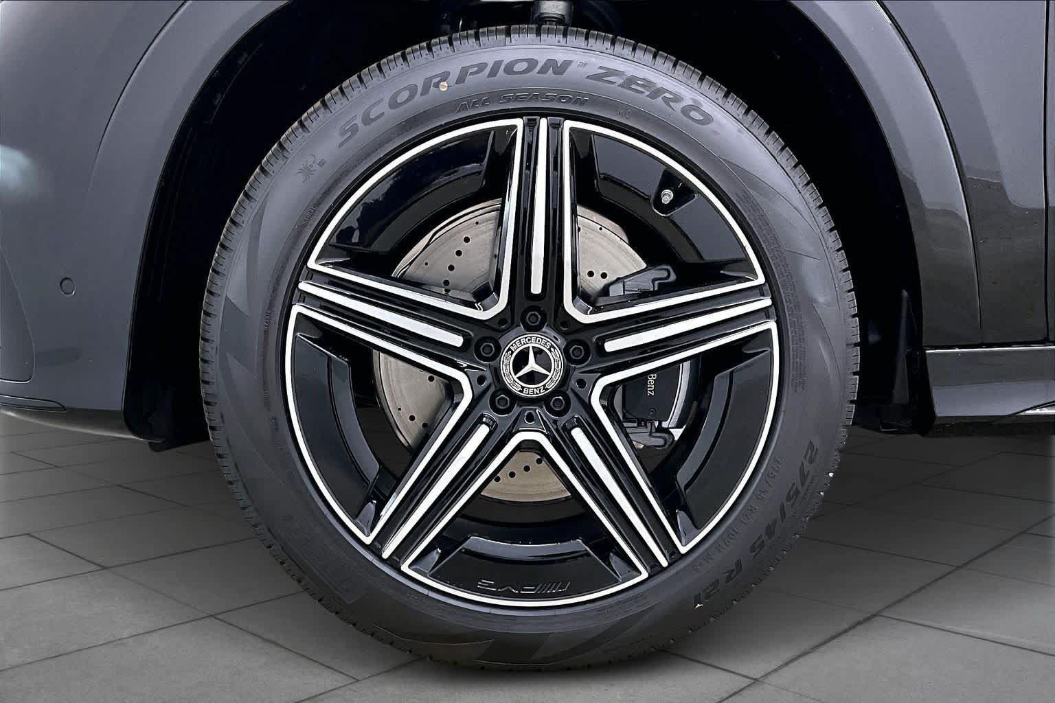 New 2026 Mercedes-Benz GLE 350 4MATIC image 11
