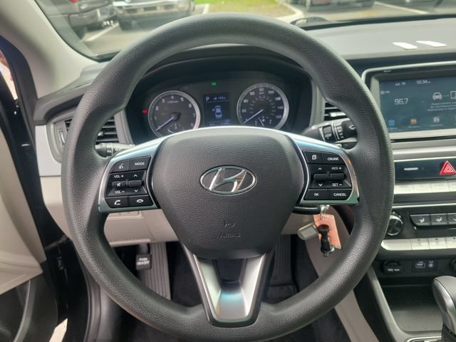 Used 2018 Hyundai Sonata SE FWD image 25