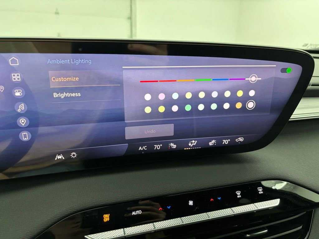 New 2026 Buick Enclave Preferred w/ Power Package image 6