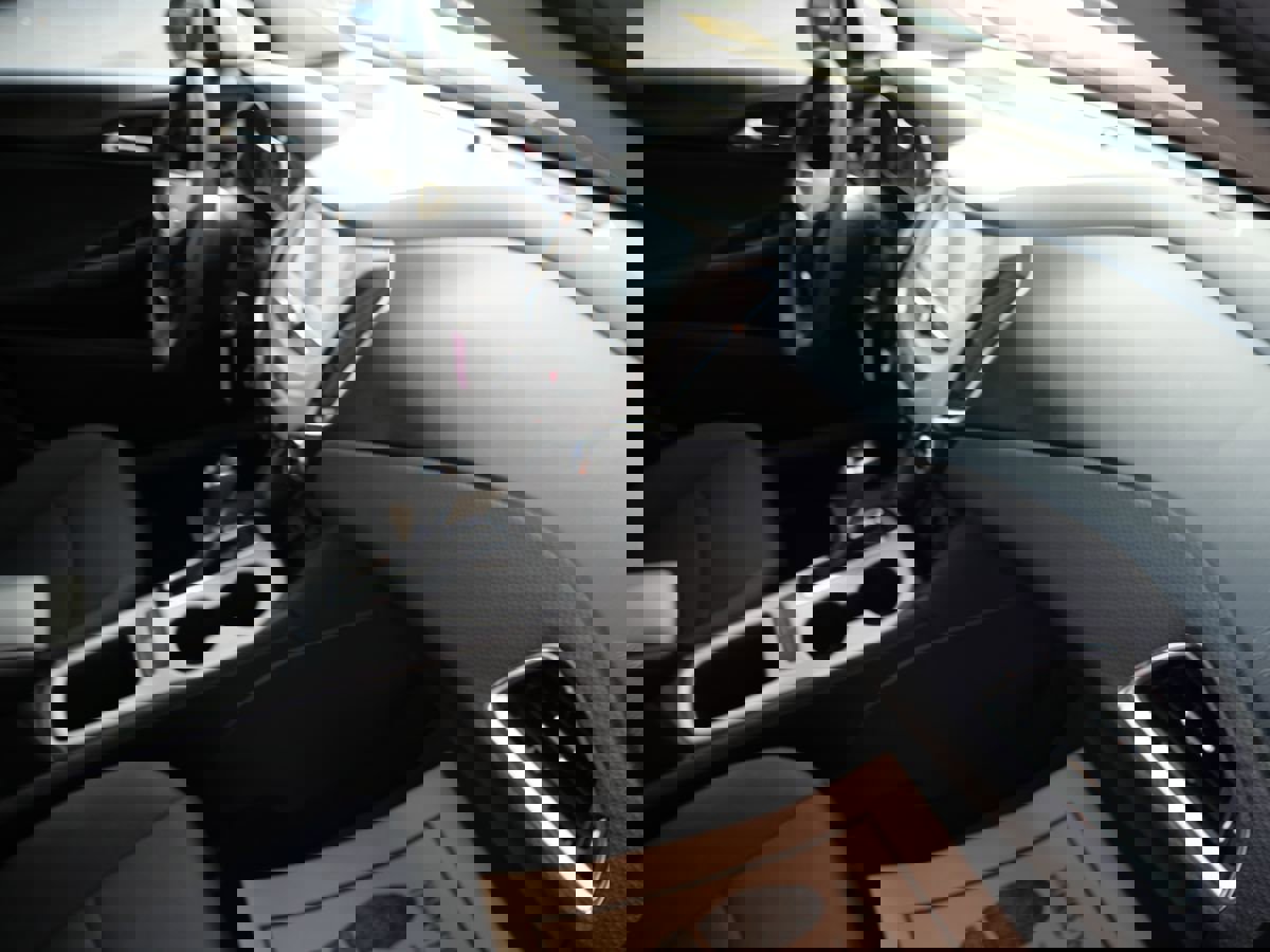 Used 2017 Chevrolet Cruze LS image 31