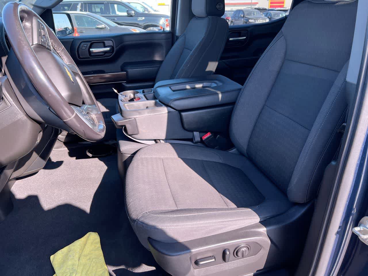 Used 2021 Chevrolet Silverado 1500 LT w/ Bed Protection Package AWD/4WD image 11