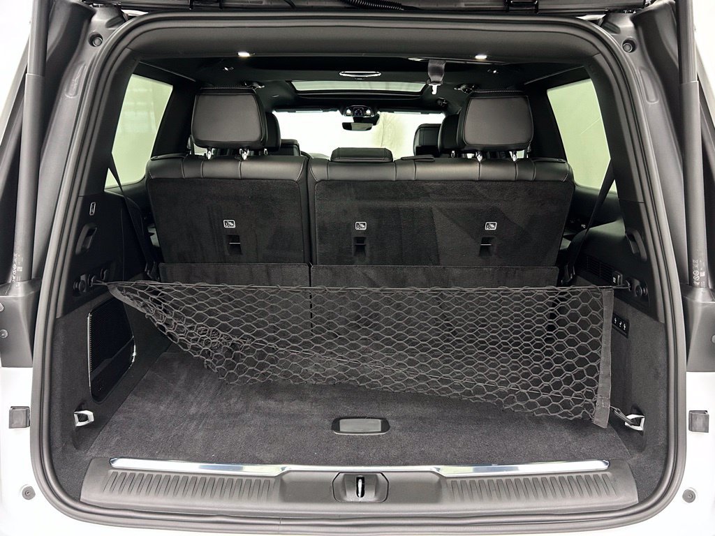 New 2026 Jeep Grand Wagoneer Summit w/ Rear Seat Video Group I AWD/4WD image 9