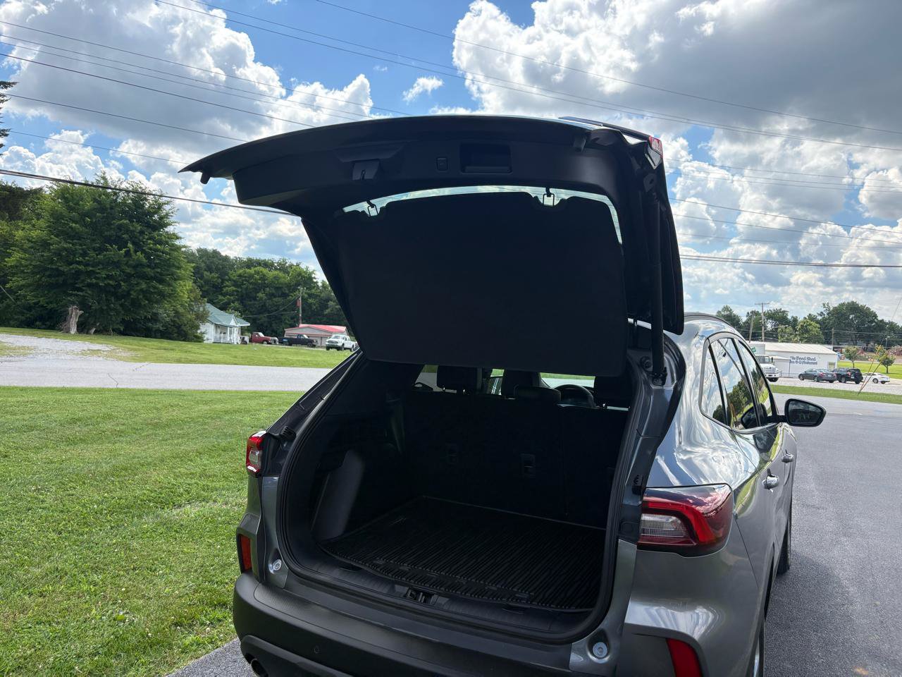 Used 2025 Ford Escape ST-Line Select w/ Tech Pack #1 AWD/4WD image 6