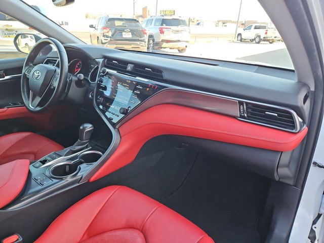 Used 2019 Toyota Camry XSE image 22