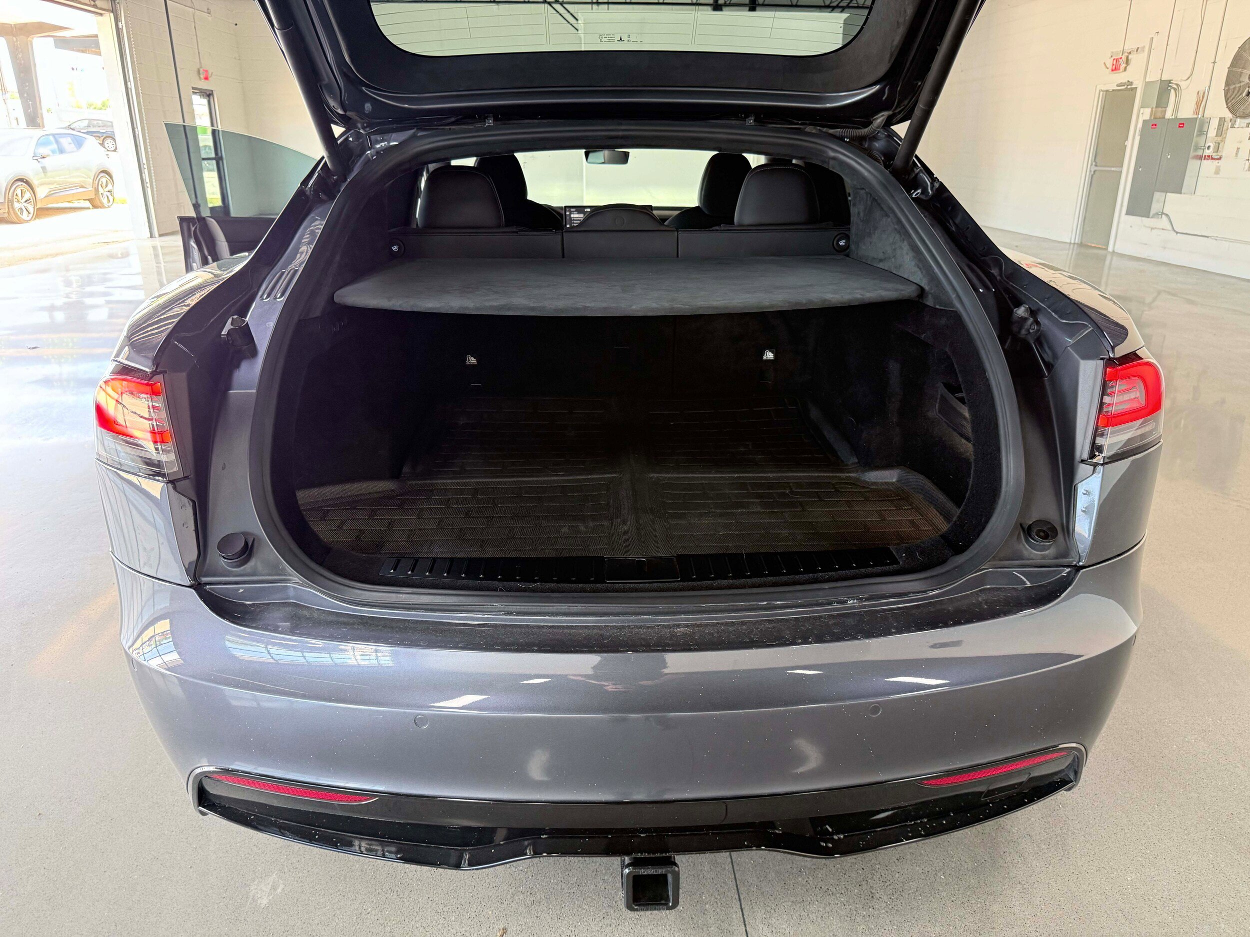 Used 2022 Tesla Model S Plaid AWD/4WD image 22