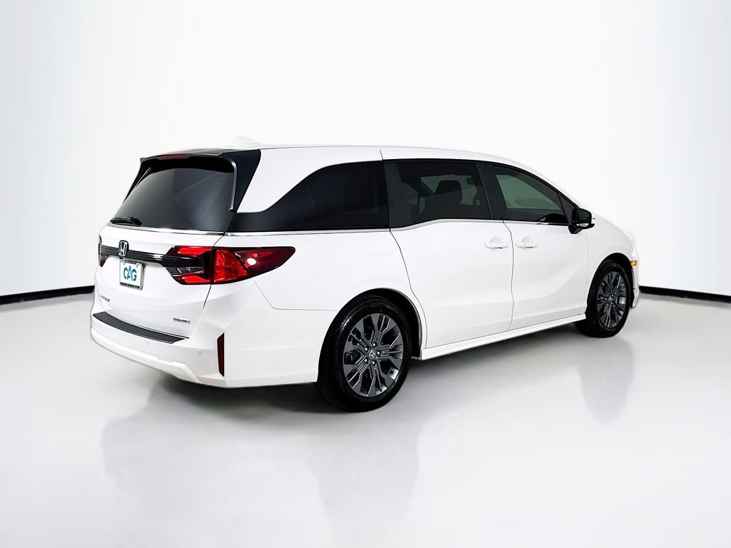 Used 2026 Honda Odyssey Touring image 8