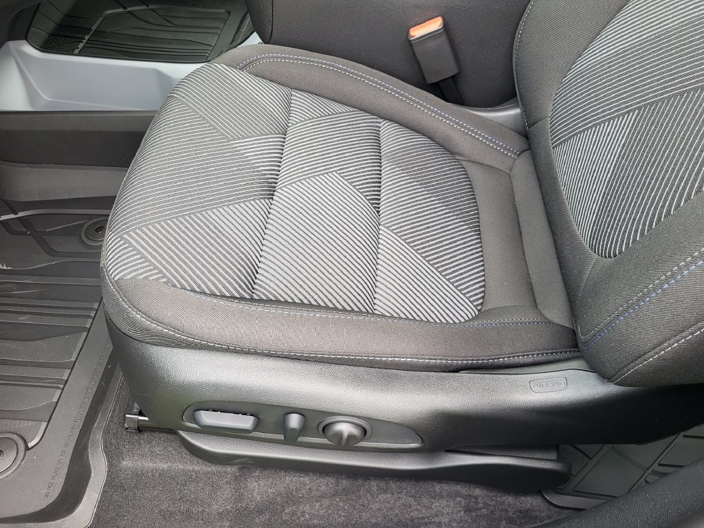 New 2027 Chevrolet Bolt LT w/ Comfort Package FWD image 10