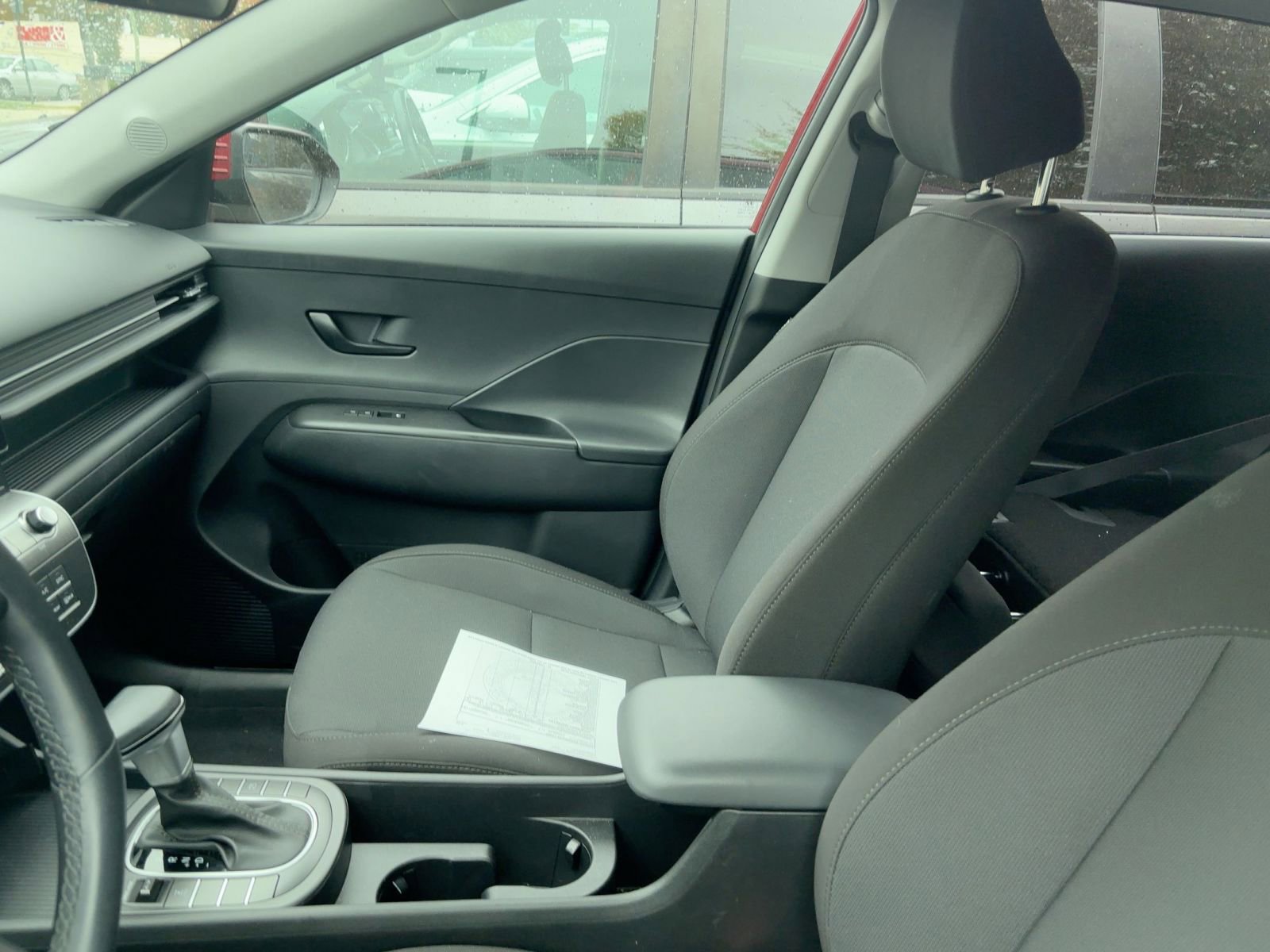 Used 2025 Hyundai Kona SEL image 24