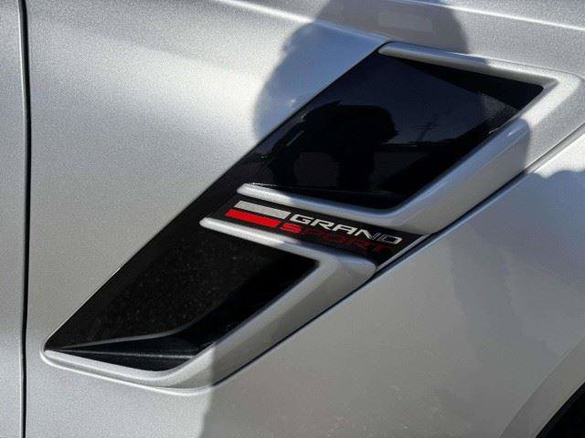 Used 2018 Chevrolet Corvette Grand Sport RWD image 11