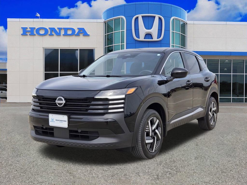 Used 2025 Nissan Kicks SV image 7