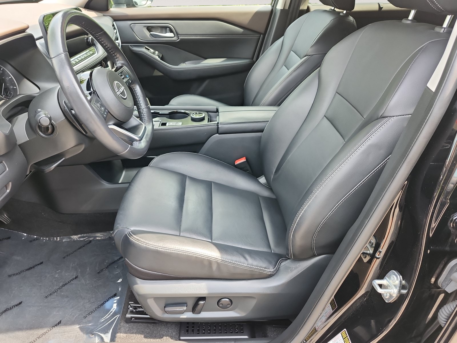 Used 2023 Nissan Rogue SL w/ SL Premium Package AWD/4WD image 9