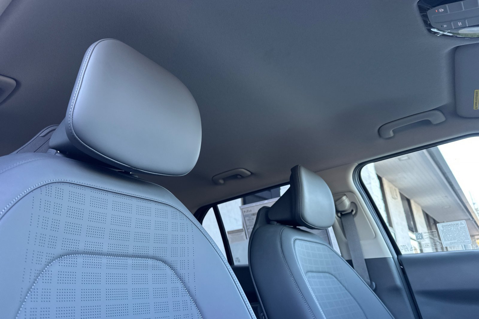 New 2027 Kia EV3 Wind FWD image 17