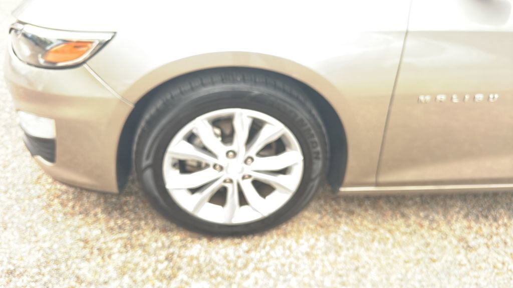 Used 2023 Chevrolet Malibu LT FWD image 19