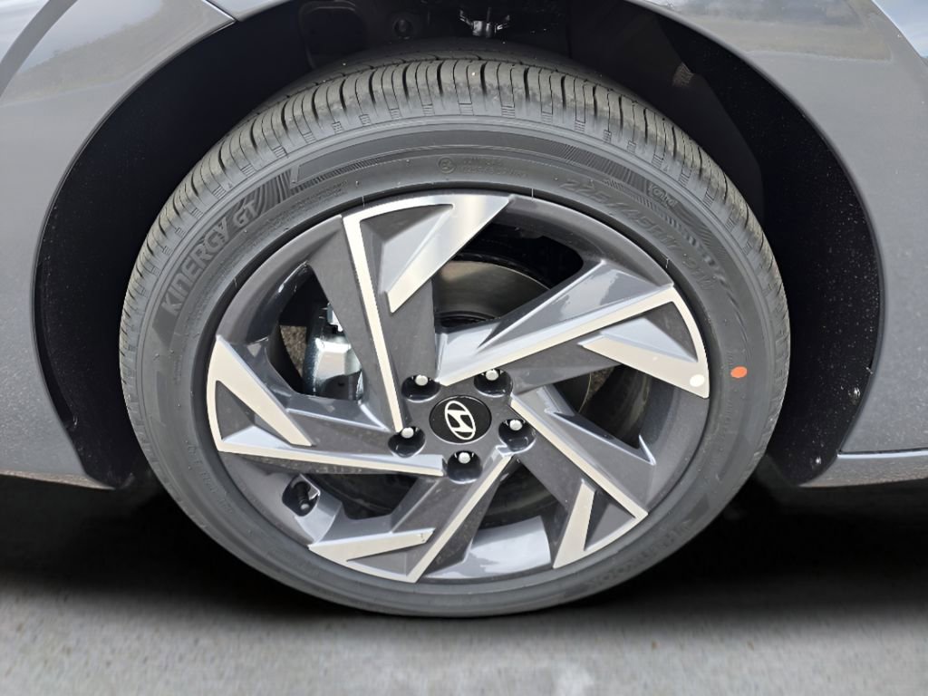 New 2026 Hyundai Elantra Limited FWD image 9