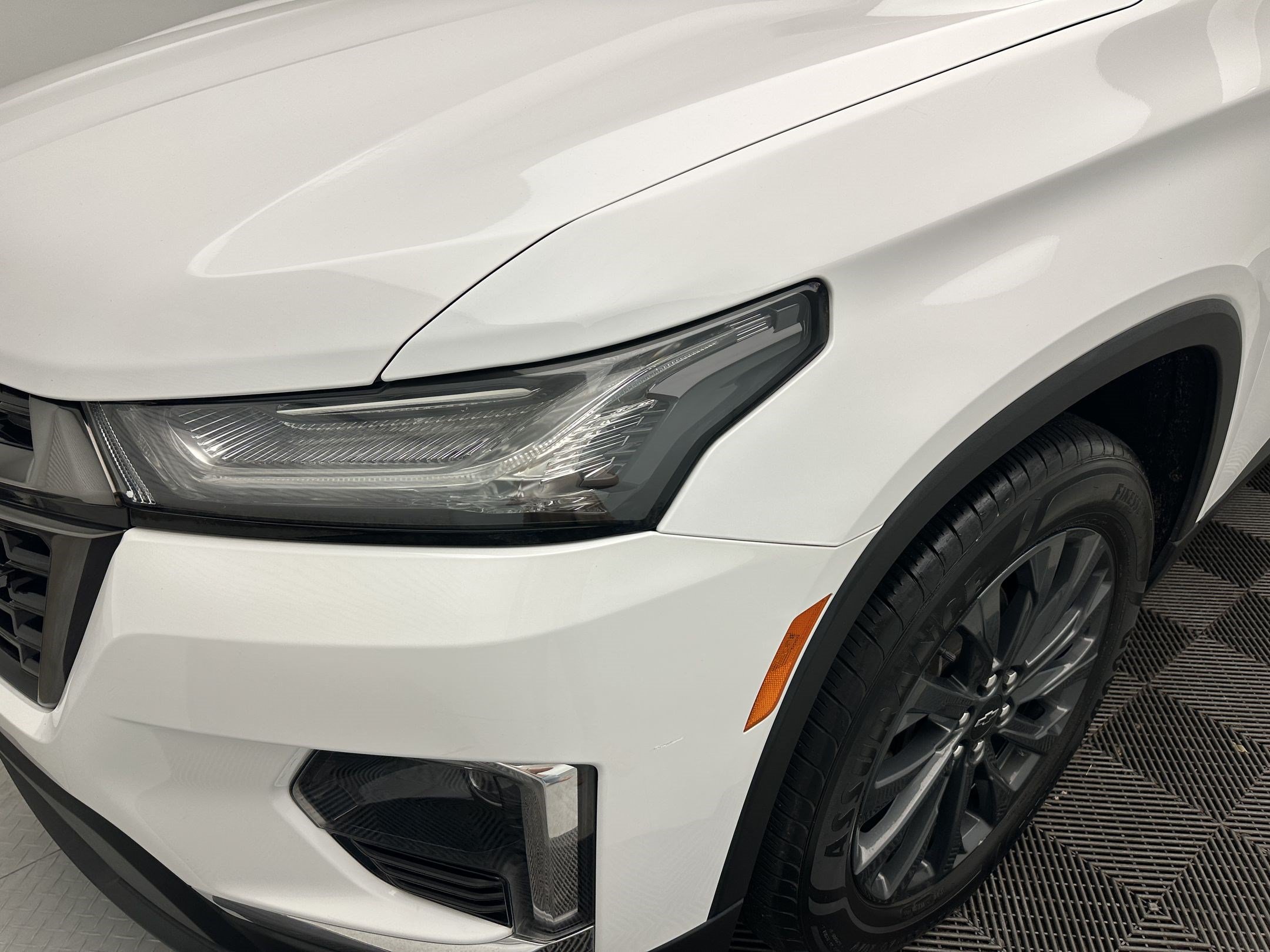Certified 2023 Chevrolet Traverse RS AWD/4WD image 12