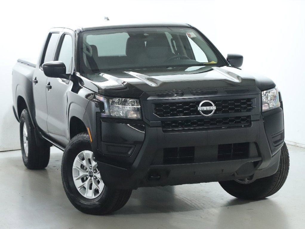 Certified 2025 Nissan Frontier S image 2