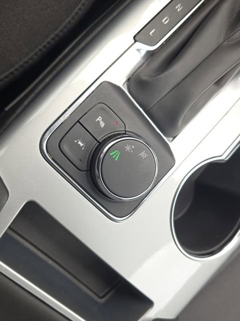 Used 2024 Chevrolet Blazer LT w/ Convenience Package FWD image 35