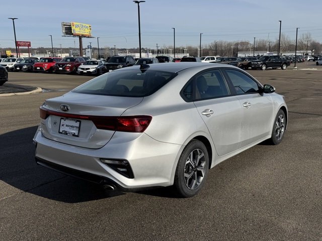 Used 2019 Kia Forte LXS image 32