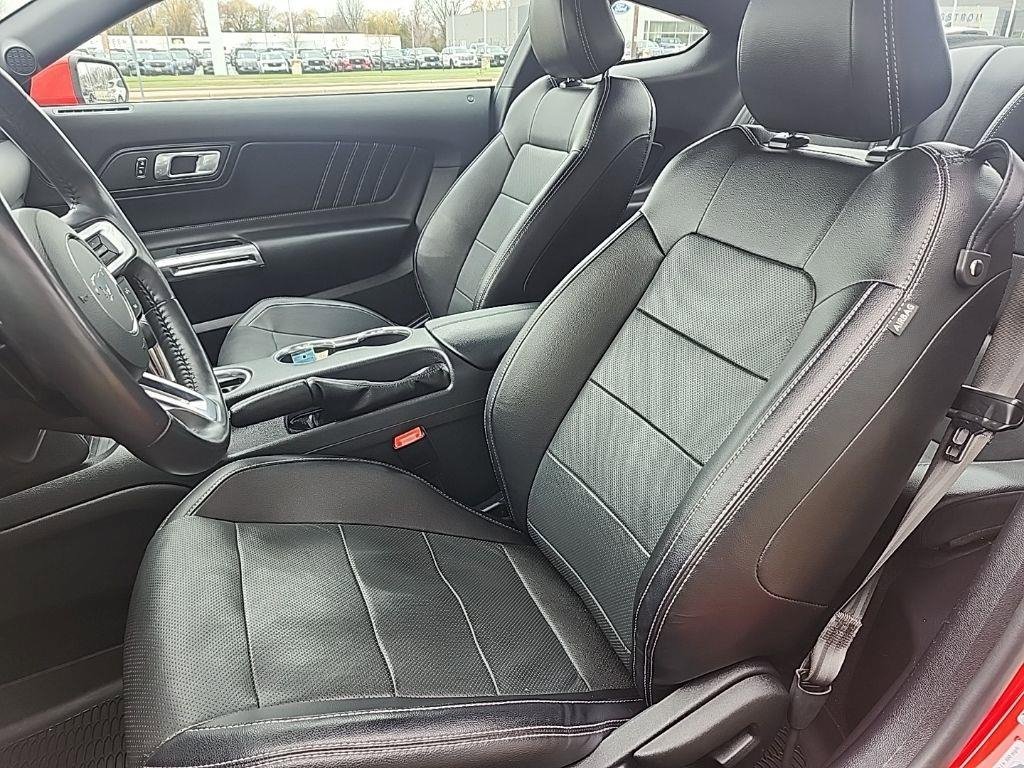 Used 2021 Ford Mustang GT Premium image 14