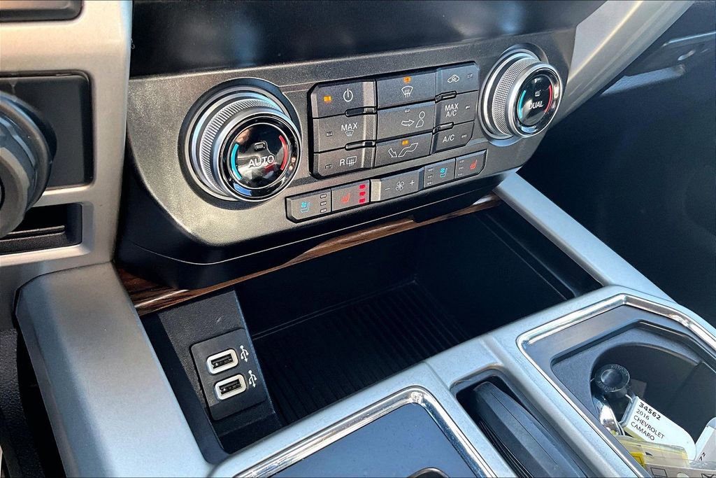 Used 2019 Ford F150 Lariat w/ Equipment Group 502A Luxury AWD/4WD image 33