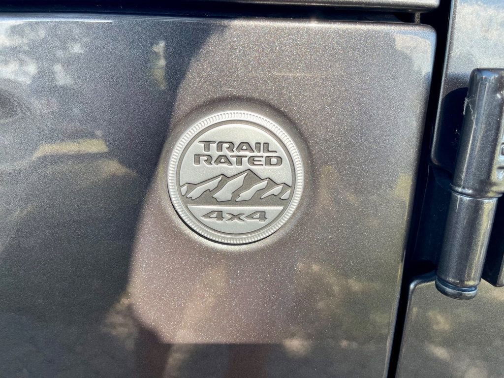 Used 2021 Jeep Wrangler Sport image 10