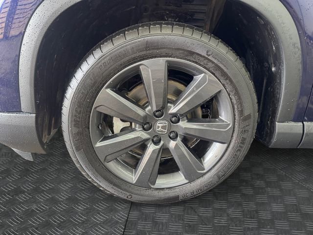 Used 2025 Honda Pilot Sport image 13