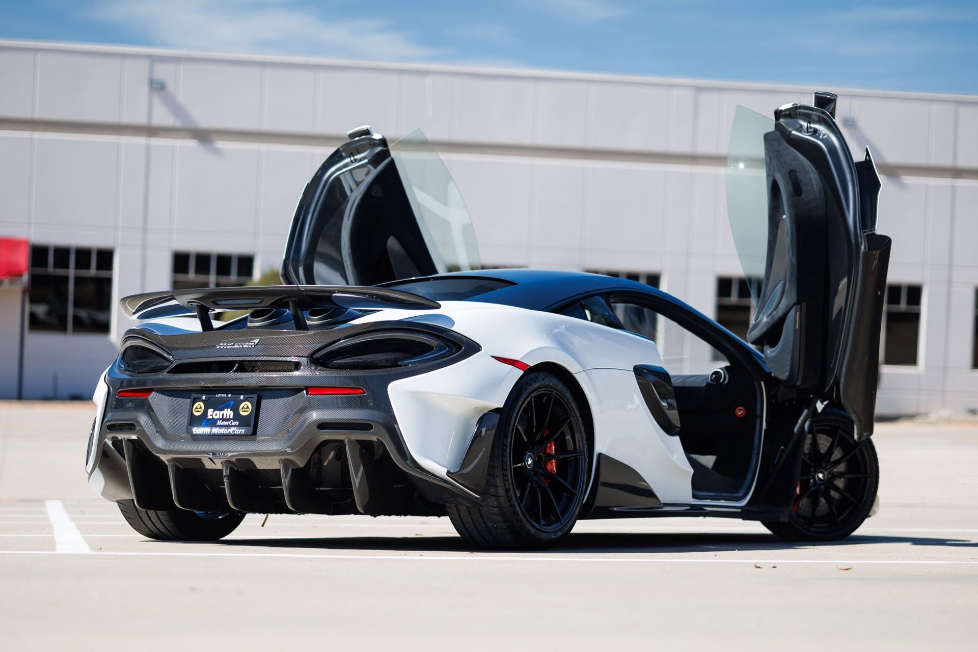 Used 2019 McLaren 600LT image 8