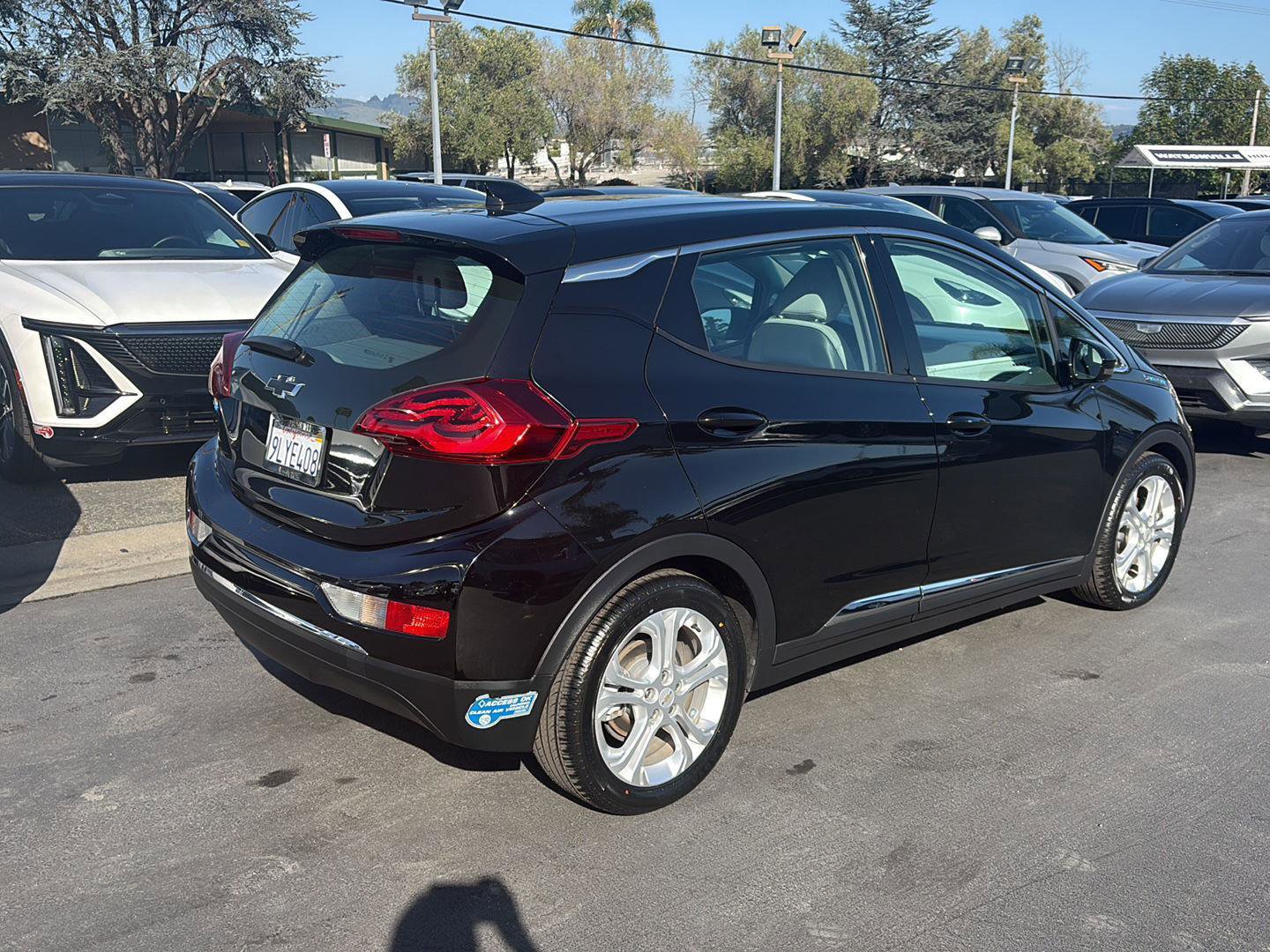 Used 2020 Chevrolet Bolt LT FWD image 3