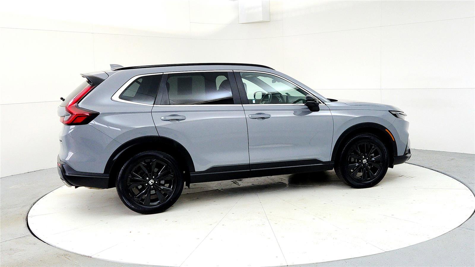 Used 2024 Honda CR-V Sport Touring image 6