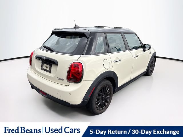 Used 2021 MINI Cooper 4-Door Hardtop FWD image 10