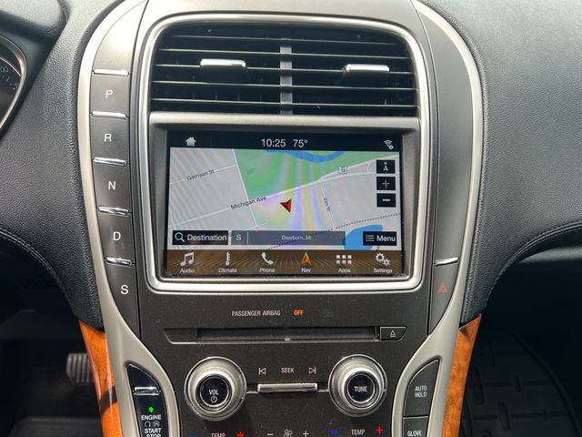 Used 2016 Lincoln MKX Select w/ Select Plus Package FWD image 21