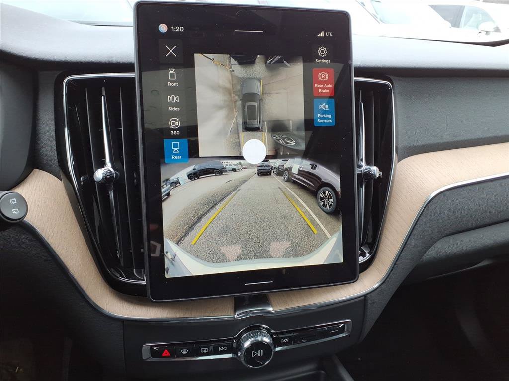 New 2026 Volvo XC60 T8 Plus w/ Protection Package Premier AWD/4WD image 8