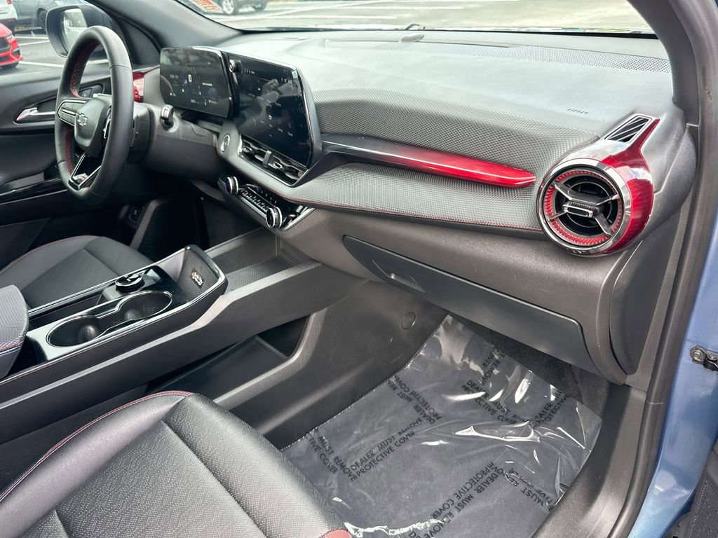 Used 2025 Chevrolet Equinox RS image 27