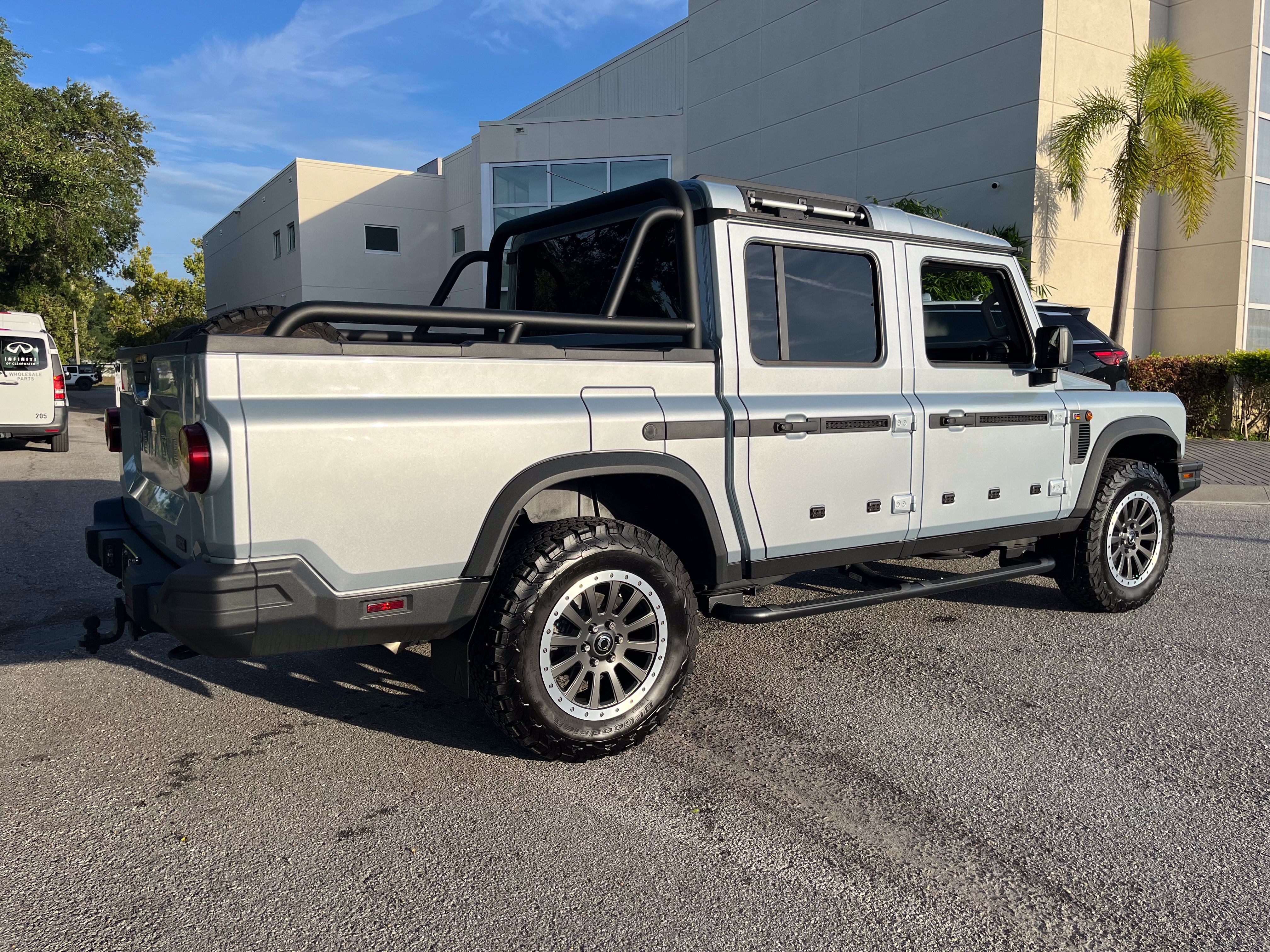 Used 2025 INEOS Grenadier AWD/4WD image 9