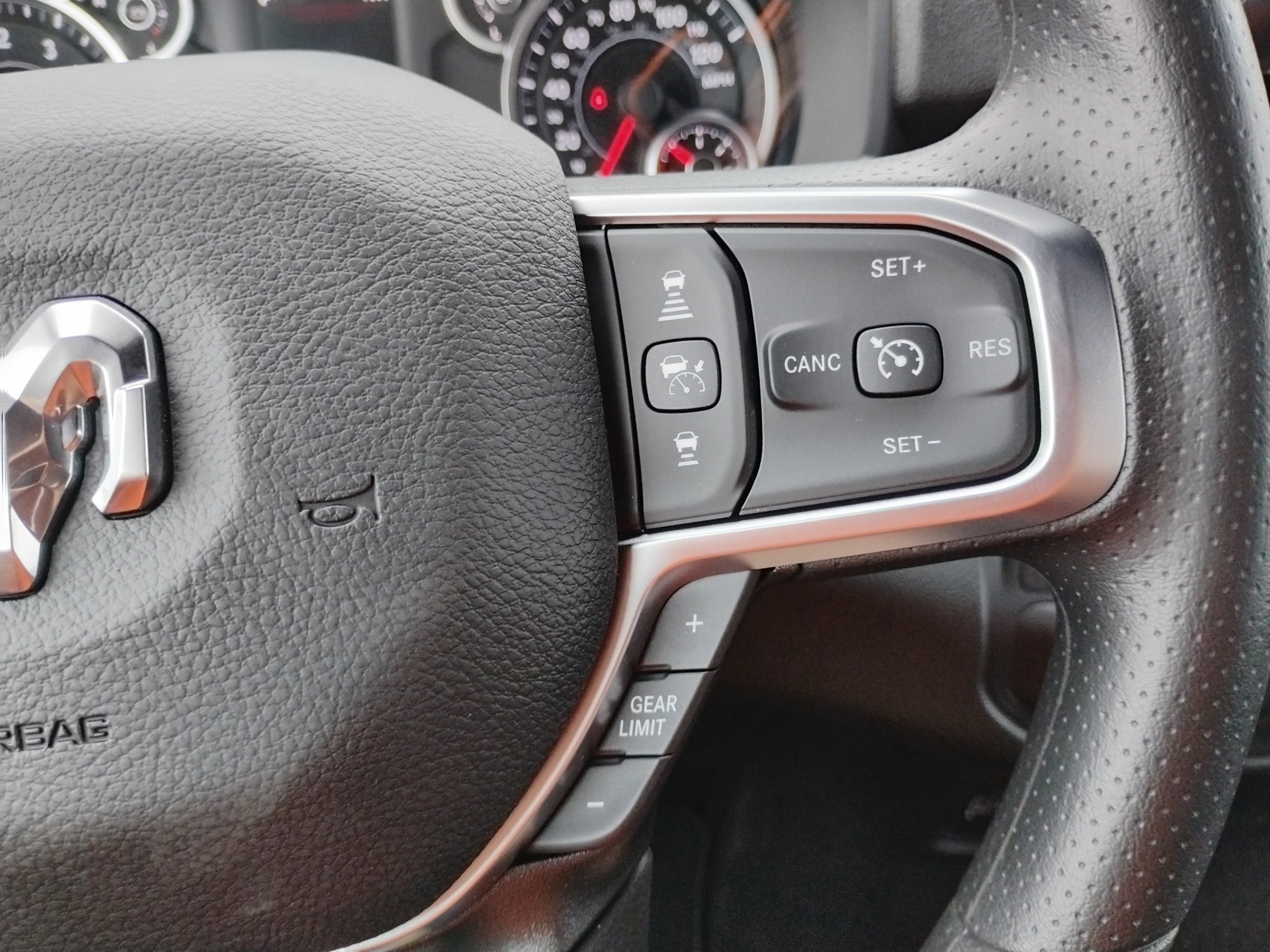 New 2027 RAM 2500 Tradesman AWD/4WD image 39