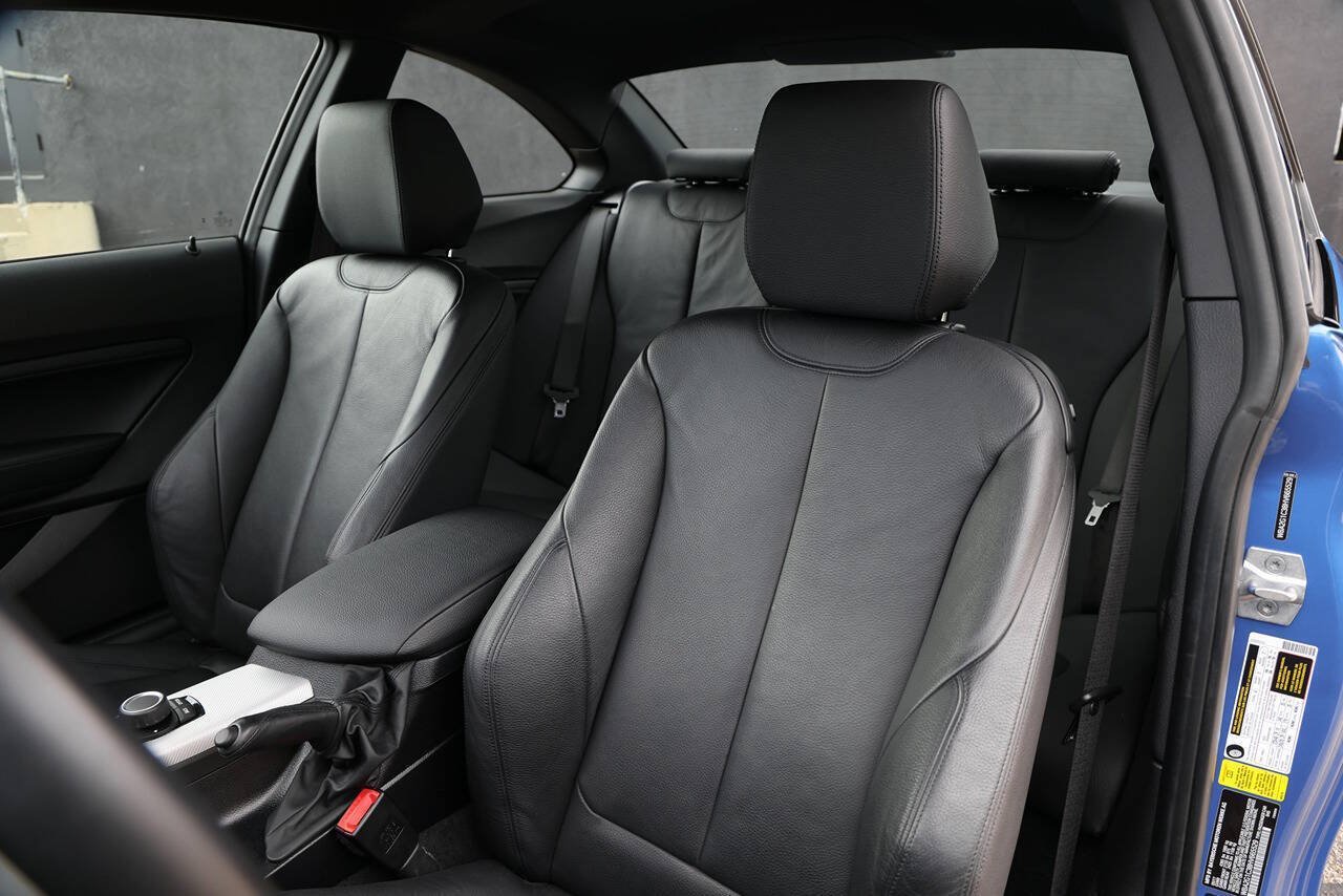 Used 2017 BMW M240i Coupe RWD image 16
