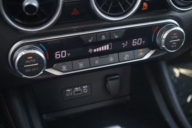 Used 2023 Nissan Sentra SR w/ SR Premium Package image 18