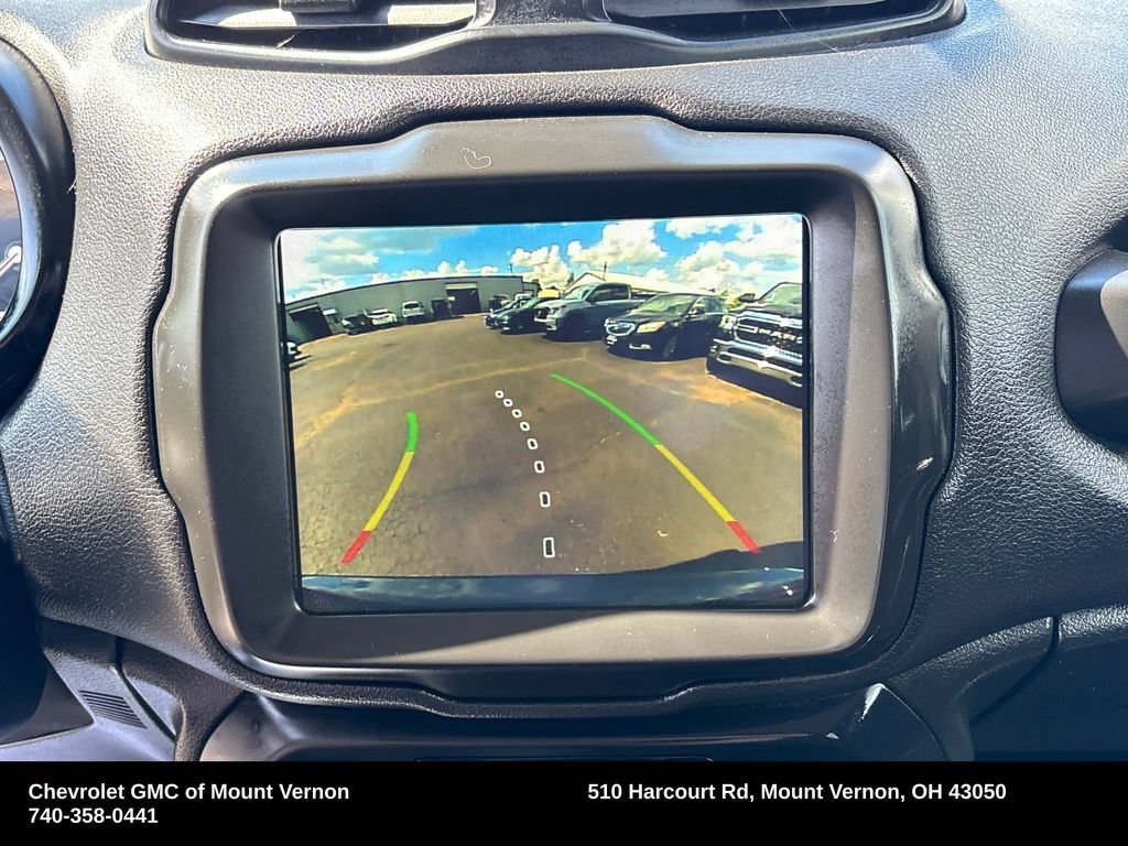 Used 2023 Jeep Renegade Latitude AWD/4WD image 23