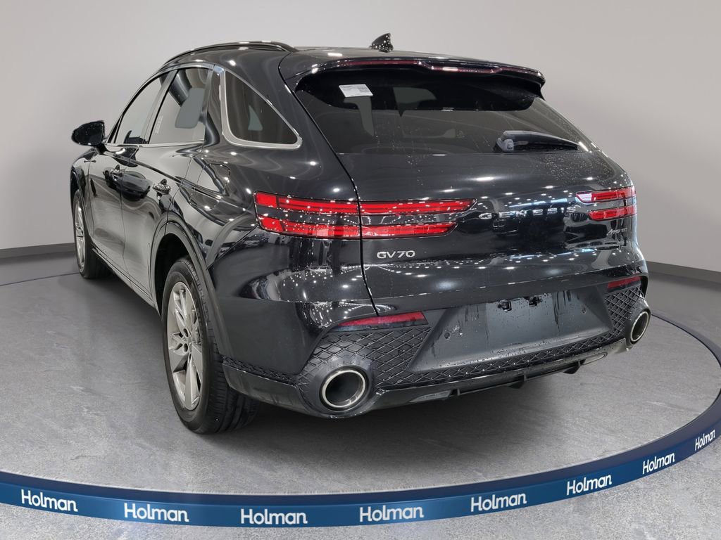 Used 2022 Genesis GV70 3.5T Sport image 13
