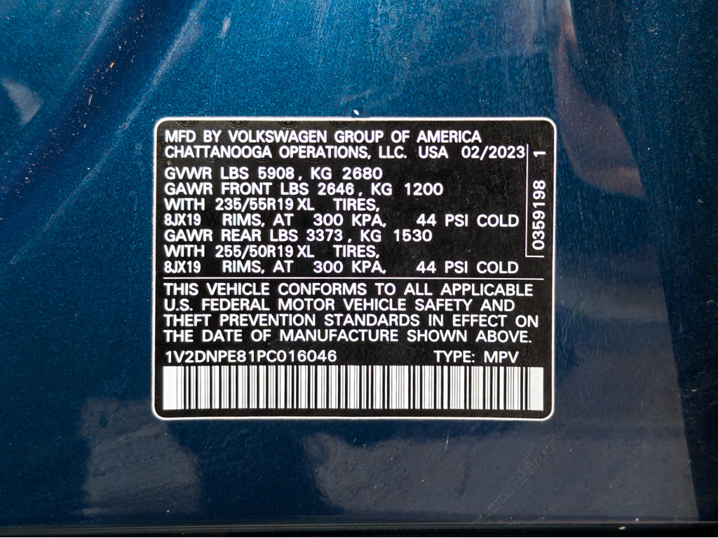 Used 2023 Volkswagen ID.4 Pro AWD/4WD image 28