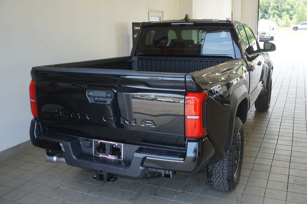 New 2026 Toyota Tacoma TRD Off-Road AWD/4WD image 16