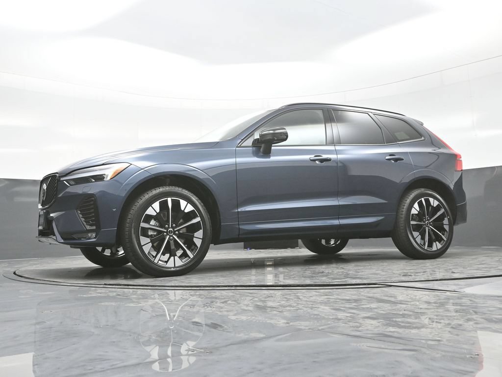 New 2026 Volvo XC60 B5 Plus w/ Climate Package AWD/4WD image 24