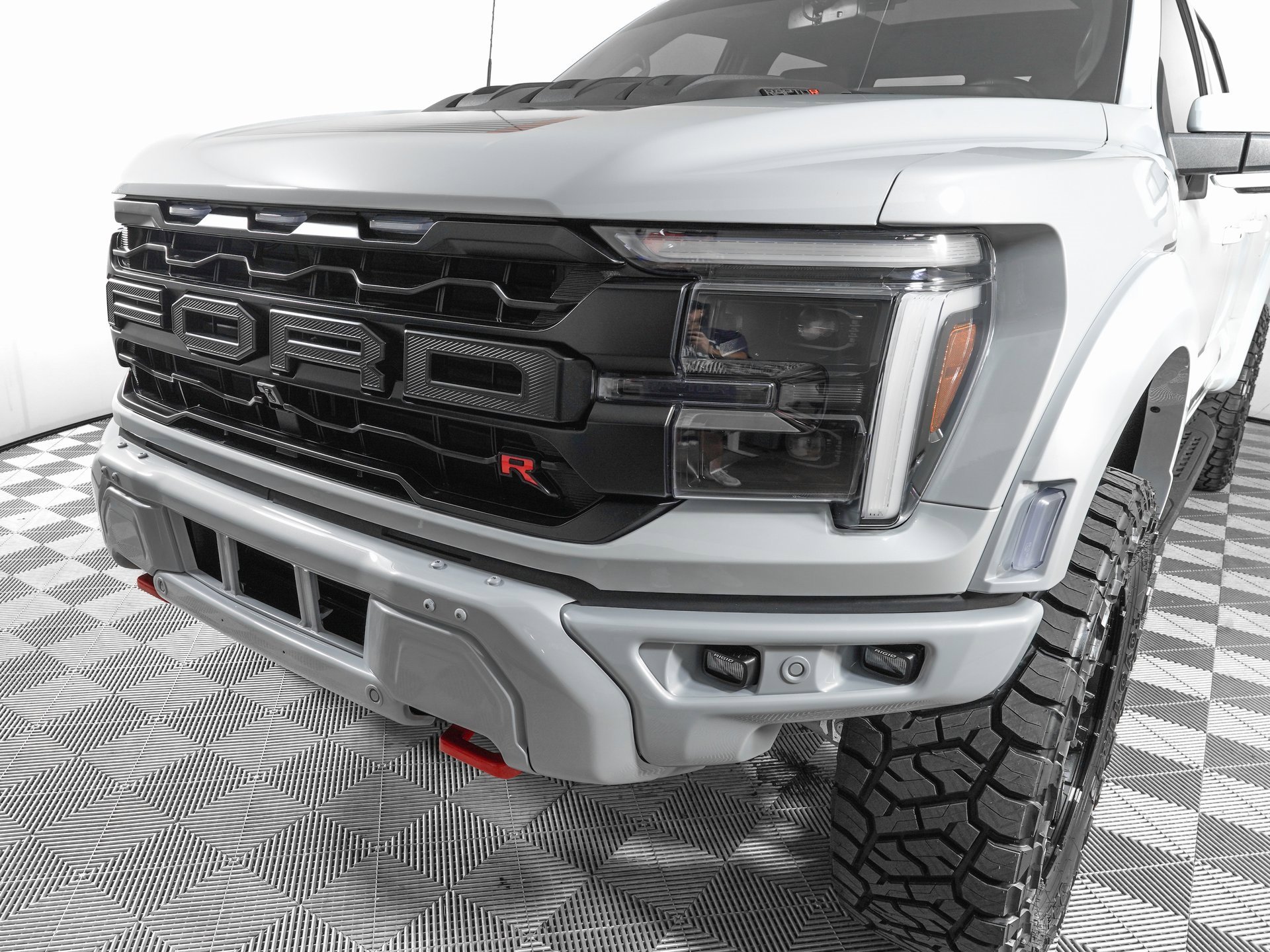 Used 2025 Ford F150 Raptor w/ Equipment Group 803A Raptor R image 31